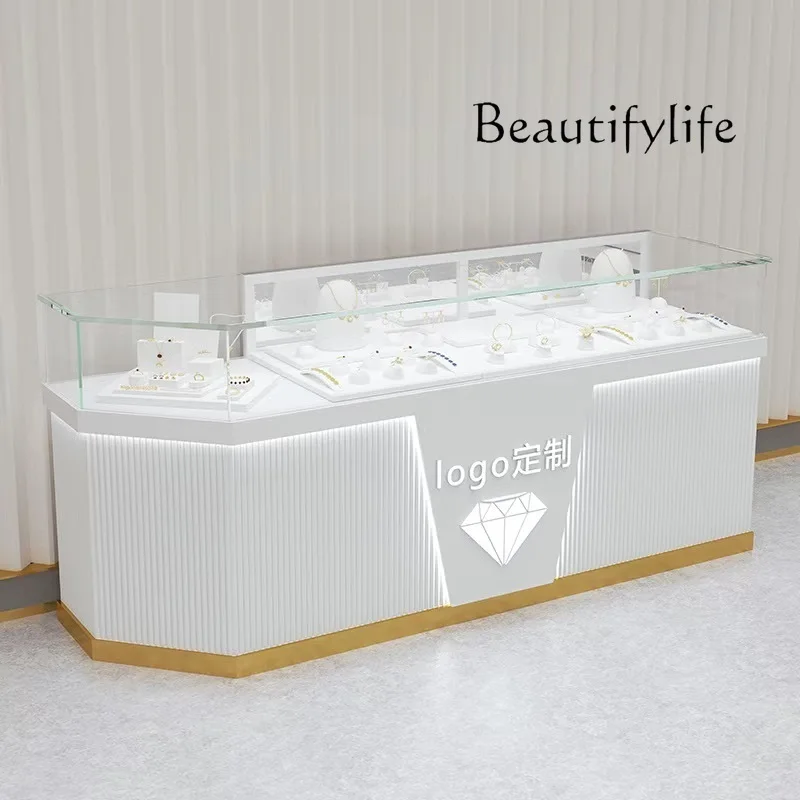 Glasses Exhibition Gold Watch  - Jewelry And Watches Exhibition review and price
